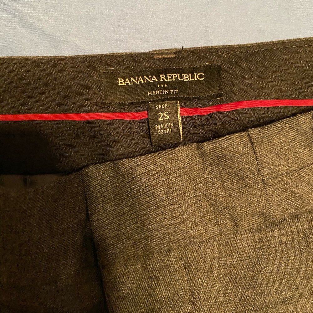 Banana Republic Factory 2 Short dress pants
